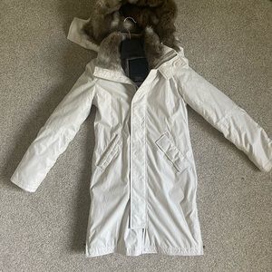 NWOT TNA Chamonix Parka size XS like new